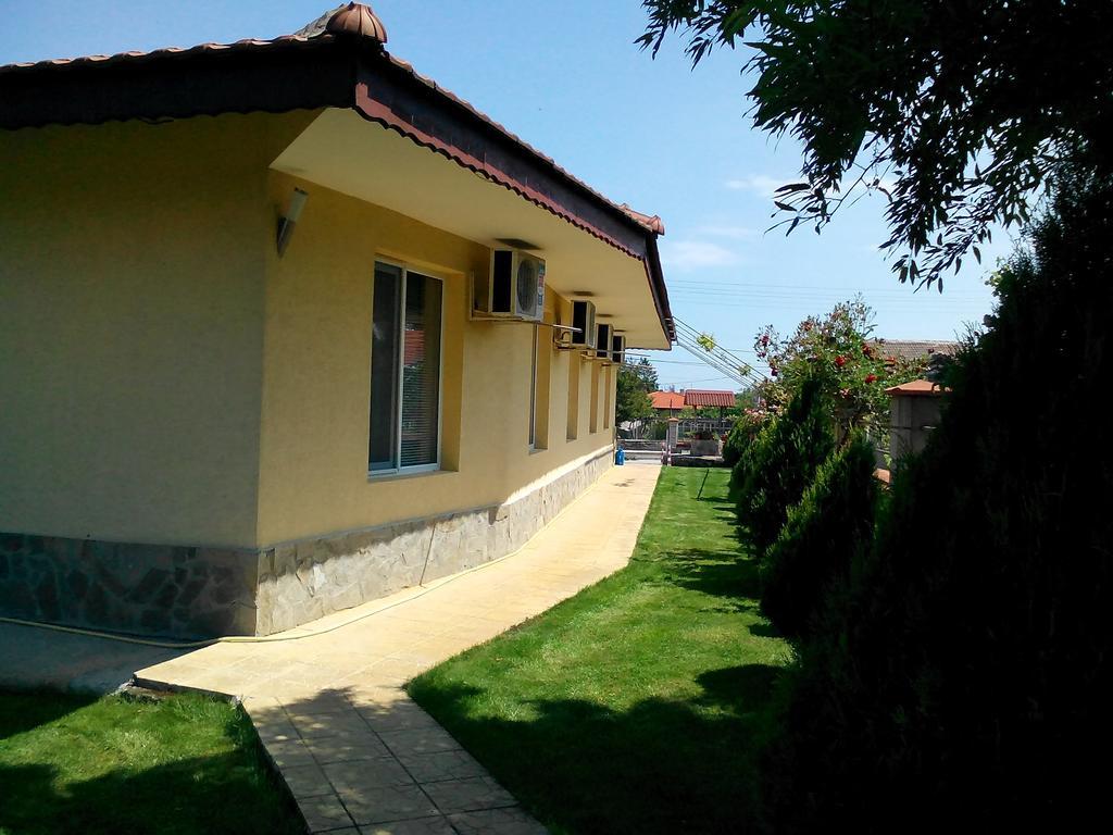 Guesthouse Mirage Sabla Kültér fotó